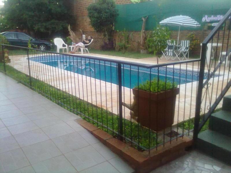 Residencial Azaleas Place Puerto Iguazu Bagian luar foto