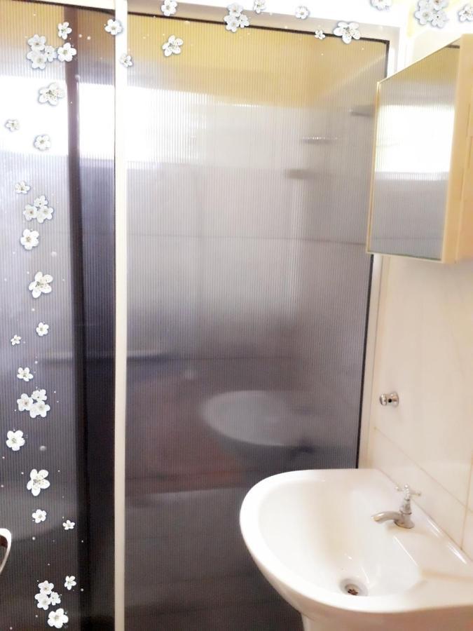 Residencial Azaleas Place Puerto Iguazu Bagian luar foto